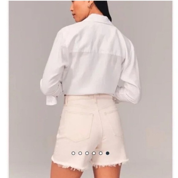 Abercrombie & Fitch Dad Denim Short Cream White - Picture 2 of 6